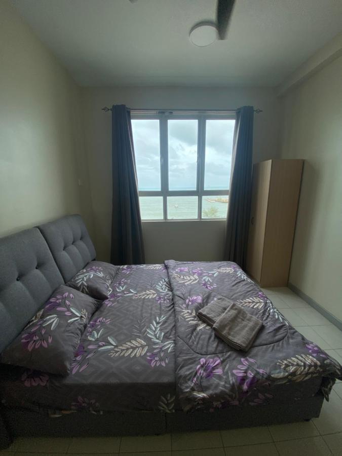 Orked Vanda, 3 Bedroom Apartment, Seaview Netflixwifiyoutube กัวลาตรังกานู ภายนอก รูปภาพ